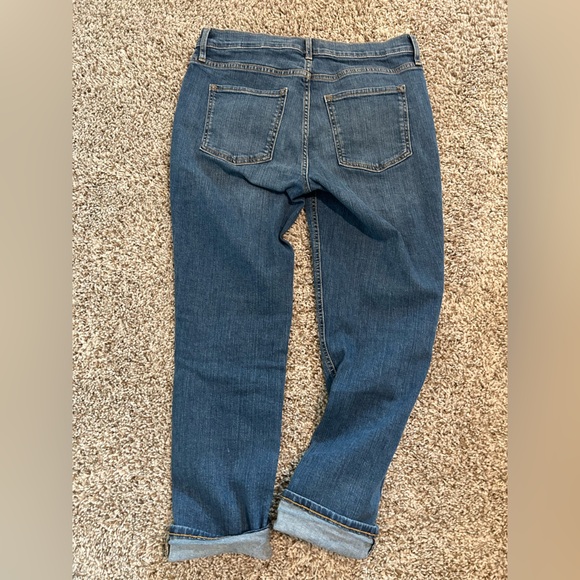 Banana Republic Girlfriend Jeans! EUC! - Picture 3 of 3